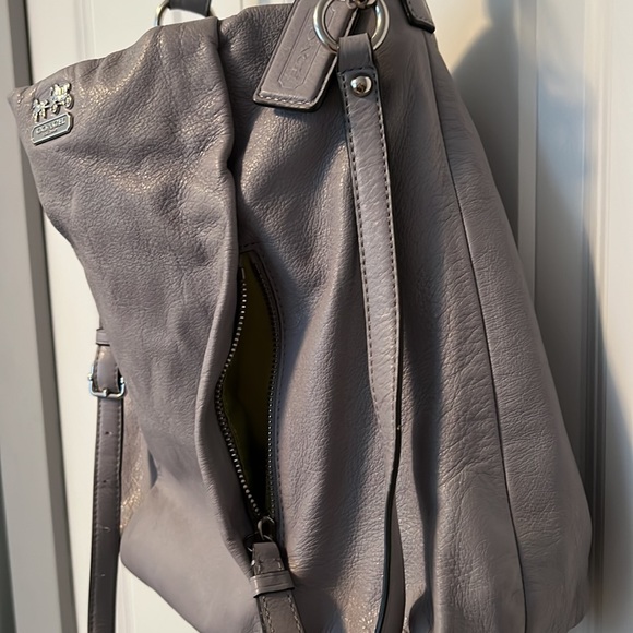 Coach Crossbody Bag. Grey color with lime green interior. - Picture 6 of 12